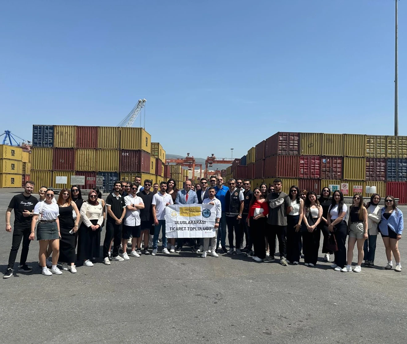 Aegean Foreign Trade Regional Directorate, Izmir Customs Directorate and Alsancak Port Visit